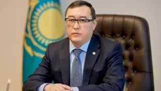 Аяқ-қолды байлап төсекте жыныстық қатынас