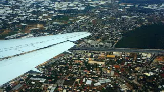 "Бағаны кім қояды?" Рейс кешіккен жағдайда тасымалдаушы қанша айыппұл төлейтіні айтылды