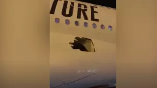 Жолаушылар ұшағы фюзеляждың тесілгеніне қарамастан 14 сағат бойы ұшқан