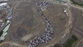 Ең үлкен мозаика: Вьетнамда 1850 көлікпен әлемдік рекорд жаңарды