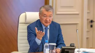 ШҚО әкімі Даниал Ахметов қанша жалақы алатынын айтты