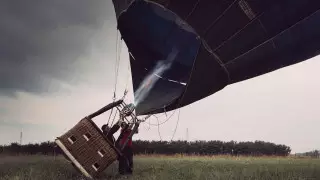 Мысырда туристер мінген әуе шары 60 метр биіктіктен құлады