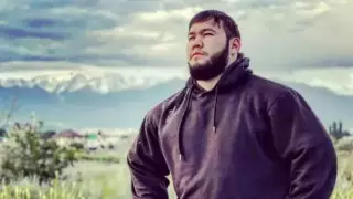 "Қазақ Титаны" мен "Ирандық Халк" көз арбасу кезінде төбелесіп қалды