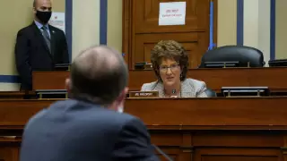 АҚШ Конгресі мүшесі жол апатынан қаза тапты