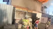 Алматыда өртсөндірушілер оқушы қызды аман алып қалды