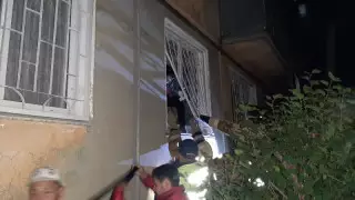 Өскеменде көпқабатты үйден шыққан өрттен 12 адам құтқарылды