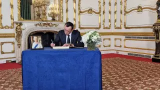 ІІ Елизаветаны жерлеу рәсіміне Қазақстаннан кім барды?