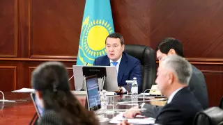 Смайылов ресейліктердің келуі туралы: Қазақстандықтардың жай-күйі приоритет болуы тиіс