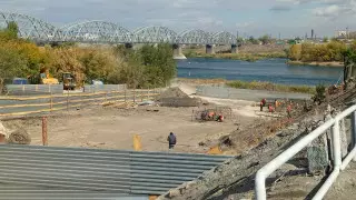 Семейде плитасы опырылған көпір қайта қалпына келтіріліп жатыр