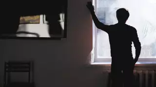 Алматыда 15 жастағы жасөспірім 18-қабаттан құлап, қаза болды