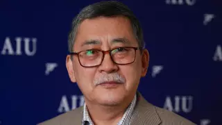 Президент сайлауы: Мейрам Қажыкен ОСК-ға құжат тапсырды