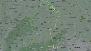 Ұшқыш әуеде ІІ Елизаветаның ең үлкен портретін салды