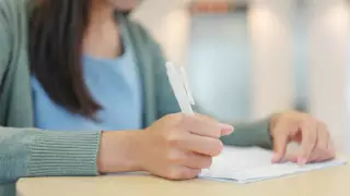 Қызылордада ҰБТ-дан 130 балл алып беремін деп тұрғынды алдап соққан алаяқ ұсталды