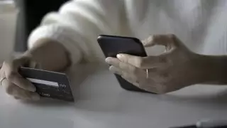 Алаяқтықтың жаңа түрі: WhatsApp арқылы несие ұсынады