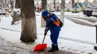 Алматыда аулалар аудан әкімдіктері есебінен тазартылады