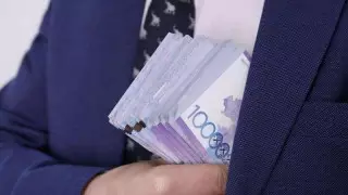Ақтауда тұрғындардан жұмысқа тұрғызамын деп ақша алған алаяқ ұсталды