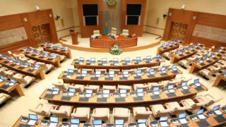 Тұңғыш Президент туралы заңның күшін жоятын түзетулер Мәжіліс қарауына шығарылды