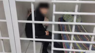 Астанада лифтте мысықты аяусыз тепкен адам ұсталды