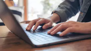 Жеңілдетілген автонесие: жаңа сайт қазақстандықтар ағынына төтеп бере ала ма?