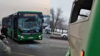 Алматыда екі автобус соқтығысты: 6 адам зардап шекті
