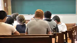 ҚР Бас консулдығы Түркиядағы қазақстандық студенттерге үндеу жасады