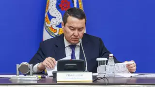 Смайылов Алматы құрылысындағы қателіктерді атап өтті