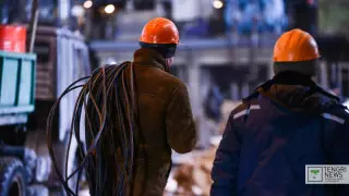 Кентауда үш қабатты үй өртенді: 50 адам эвакуацияланды