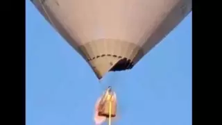 Отбасылық жұп әуе шарымен саяхаттау кезінде тірідей өртеніп кетті