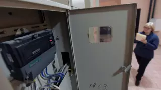 "Артық төлем". Астана тұрғындарының электр энергиясына қатысты шағымы қаралды