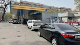 Жанармай бағасының өсуі: Алматы мен Астанадағы жанармай құю бекеттерінде не болып жатыр?