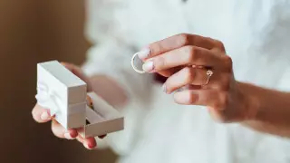 Министр шетелдіктермен некеге тұруға салық енгізуге қатысты пікір білдірді