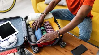 Алла Мазурдың жалаңаш суреті