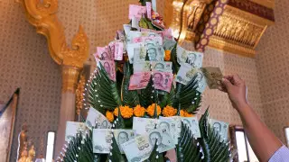 Таиландта туристер үшін жаңа салық енгізілмек