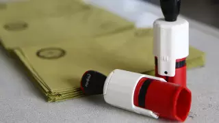 Түркияда сайлау учаскелерінде үш адам қайтыс болды