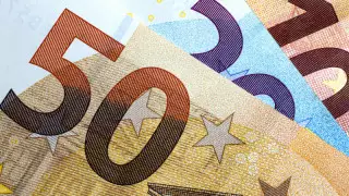 Доллар, рубль және еуроның 19 мамырдағы ресми бағамы аталды