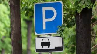 Алматыда автотұрақтарға сараланған төлем енгізіледі - Досаев