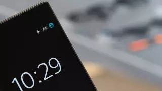 Туған күнін тойлаған әйел 108 мың теңгеге билет алып ұшақта бір өзі ұшқан