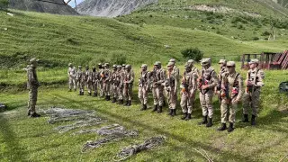 Біз елордаға әр сарбаздың мәселесін жеткіземіз - шекара әскеріндегі депутат