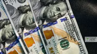 1 миллион АҚШ доллары көлемінде пара беруге итермелеген ер адам сотқа тартылды