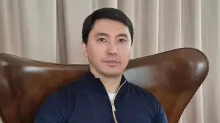 Қайрат Құдайбергенді қамауда ұстау мерзімі тағы ұзартылды