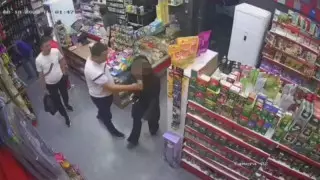 Ер адамның әдепсіз әрекеті видеоға түсіп қалған. Алматылық қыз "кейіпкерді" табуды сұрады