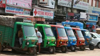 Үндістандағы көлік қозғалысы жайлы қызықты деректер туралы білесіз бе?