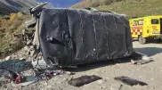 Қайыңдыға барар жолда автобус пен УАЗ соқтығысты: көлікте туристер болған