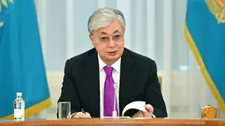 Тоқаев жаңа елшілерді тағайындады