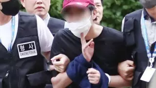 Әуедегі ұшақтың есігін ашпақ болған жасөспірім сотталды