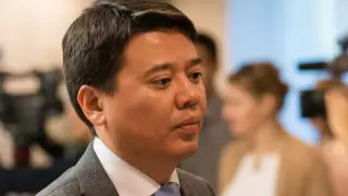 Экс-министр Бекетаев елден қашпақ болды - Бас прокуратура