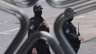 Махачкала әуежайындағы жаппай тәртіпсіздік: 83 адам ұсталды