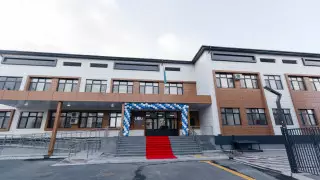 Атыраудағы ескі мектептердің бірі өз есігін қайта ашты