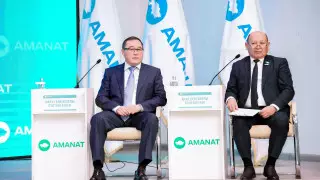 Алматы облысында алғаш рет "AMANAT" партиясы депутаттарының форумы өтті