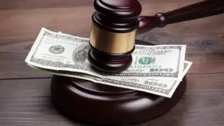 Баланы азғырды деген екі ақтөбелікке 70 миллион теңгеден аса ақша төленеді